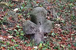 Karlovy Vary smírčí kříž Na Milíři 3.jpg