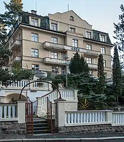 stav v listopadu 2020