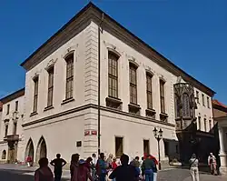 Dnešní barokní fasáda