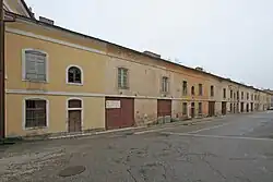 Kasárna dvojitá I (I-34) (Josefov), Okružní 34.JPG