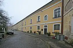 Kasárna jednoduchá (Josefov), Okružní 241.JPG