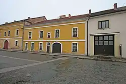 Kasárna jednoduchá (Josefov), nám. Boženy Němcové 303,.JPG