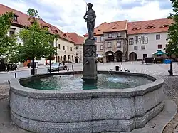 Kašna, pohled od severovýchodu