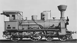 KkStB 4.jpg|kkStB 4.69 Schnellzuglokomotive 4.69 der kkStB, Werksfotografie im Fotoanstrich, 1890. Zeitgenössische Veröffentlichung auf Lokomotiv-Typenblatt der Lokomotivfabrik.