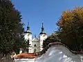 Věže klášterního kostela z Opatské zahrady