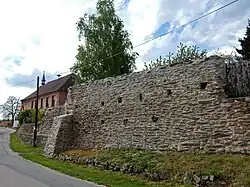 Klášter Louňovice pod Blaníkem.jpg