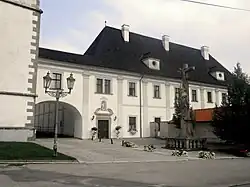 Klášter servitů (Nové Hrady).jpg