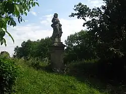 Klášterní Skalice - socha svaté Anny (4).JPG