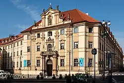 Klementinum, východní strana, vstup z Mariánského náměstí