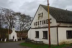 Pohled na část návsi