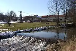 Zlonický potok v Kobylníkách.