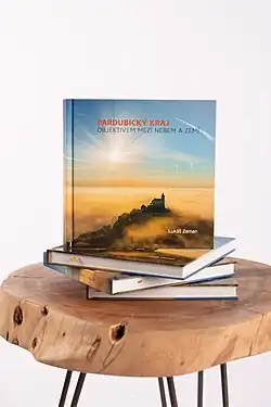Kniha Lukáše Zemana - Pardubický kraj: objektivem mezi nebem a zemí