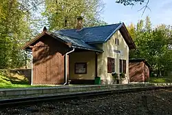 Budova zastávky v roce 2024