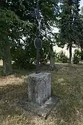 Kobylníky - krucifix na návsi (2).jpg