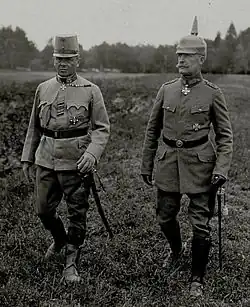 Generál Kövess s německým generálem Georgem Fuchsem