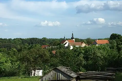 Věž kostela sv. Jana Nepomuckého v Šemanovicích