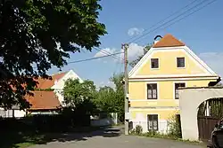 Kokořín, Šemanovice, stavení.jpg