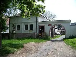 Koloděje, K jízdárně, zámecká jízdárna (05).jpg