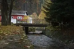 Komorský potok ve vesnici Komora