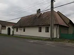 Korno, zemědělský dvůr čp.20.jpg