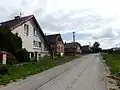Domy při hlavní ulici