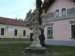 Koryčany - sousoší.jpg