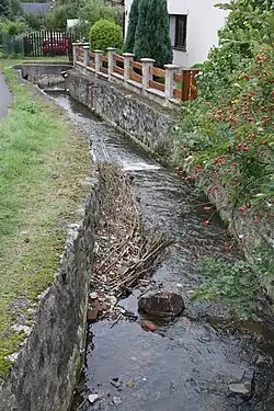 Milešovský potok v Milešově