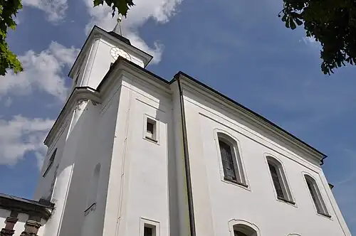 Jihozápadní roh kostela sv. Kateřiny (Vysoké nad Jizerou)