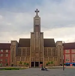 Kostel Božského srdce Páně v Hradci Králové