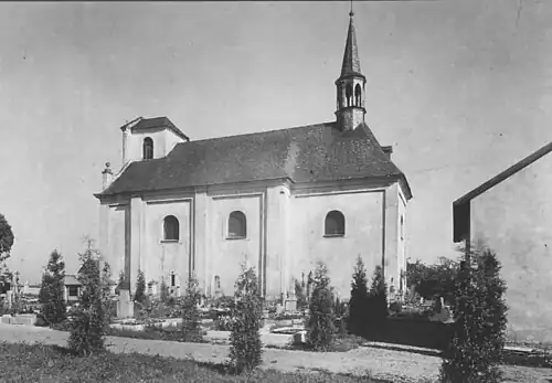 Vpravo podoba márnice v roce 1943