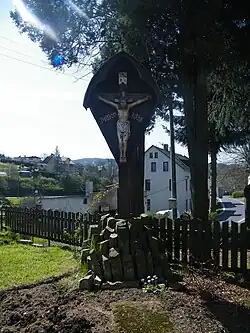 Kříž před kostelem (2016)