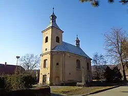 Pravděpodobný vzhled původního kostelíka sv. Havla, na obrázku kostel sv. Karla Boromejského v Loučce v Lipníku nad Bečvou z roku 1769