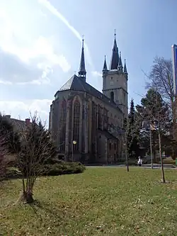 Kostel Nanebevzetí Panny Marie v Tachově