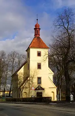 Kostel sv. Archanděla Michaela (Obora).jpg