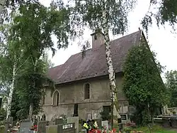 Kostel svatého Jana Křtitele na hřbitově