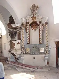 Kazatelna v kostele sv. Martina v Kozlech u Loun