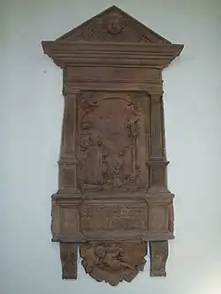 Náhrobek Zikmunda Tábora z Lukovec z roku 1577 umístěný v interiéru kostela