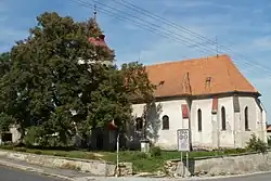 Kostel sv. Prokopa (Žiželice).JPG