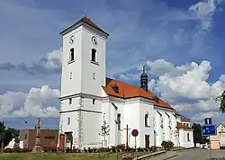 Kostel svatého Jiljí od jihozápadu