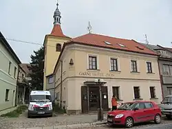 Kostelec nad Černými lesy, hotel Zvon.jpg