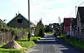 Ulice z návsi k trati
