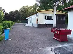 Budovy koupaliště Motol