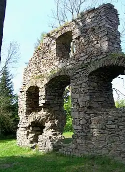 Torzo místní tvrze