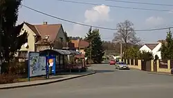 Křižovatka v centru Popovic