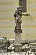 Kraslice Socha svatého Jana Nepomuckého (1).jpg
