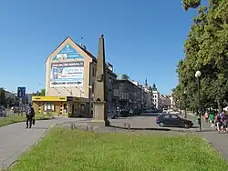 Kamenný pylon na Vejvanovského ulici