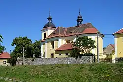 Krty - kostel svatého Vojtěcha.jpg