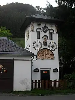 Orloj v Kryštofově Údolí u Liberce