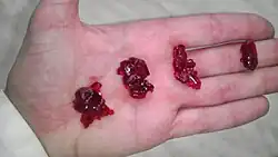 Krystaly Hexakyanidoželezitanu draselného