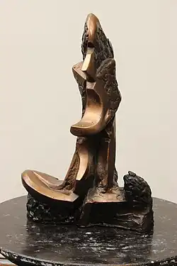 Kubistický zpěv - bronz